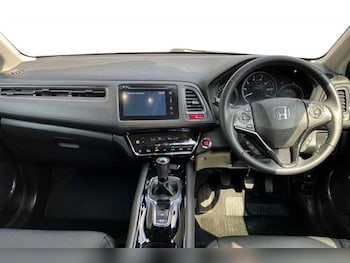 Used Honda HR-V 2018 for sale - 79108661: Photo