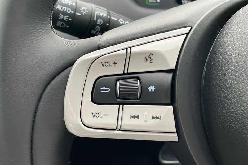 Used Honda Jazz 2025 for sale - 76842351: Photo 17