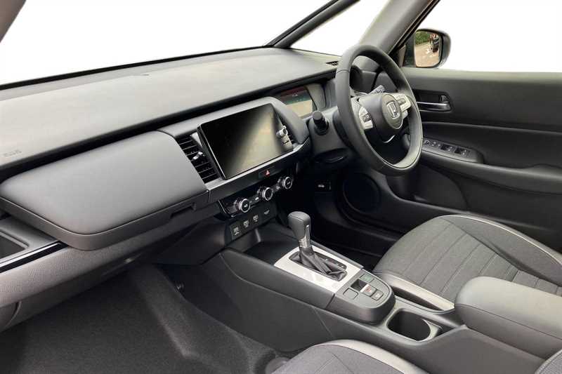 Used Honda Jazz 2025 for sale - 76842351: Photo 2