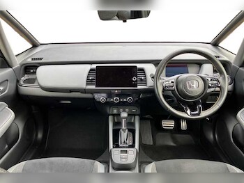 Used Honda Jazz 2024 for sale - 76086941: Photo