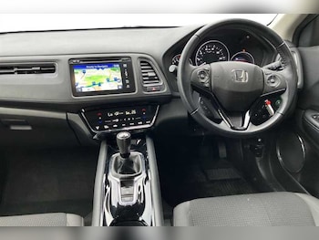 Used Honda HR-V 2020 for sale - 77972076: Photo