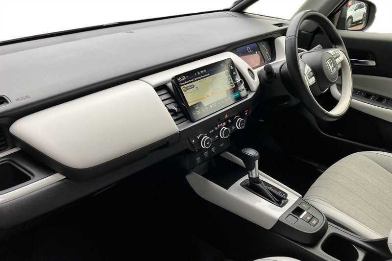 Used Honda Jazz 2021 for sale - 77333390: Photo 2