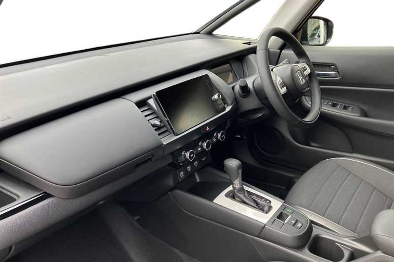 Used Honda Jazz 2025 for sale - 76339026: Photo 2