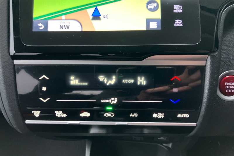 Used Honda Jazz 2016 for sale - 77333415: Photo 15