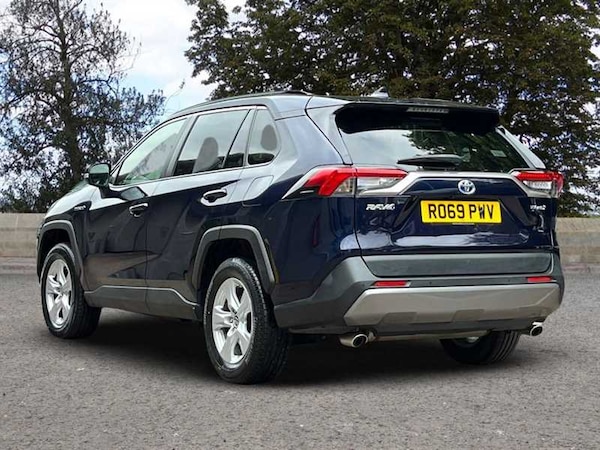 Used Toyota RAV4 2019 for sale - 76034152: Photo 2