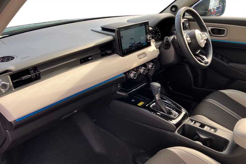 Used Honda HR-V 2025 for sale - 76487618: Photo 2