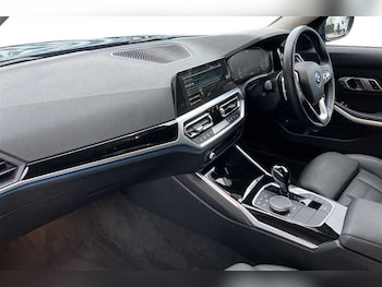 Used BMW 3 Series 2022 for sale - 77428434: Photo