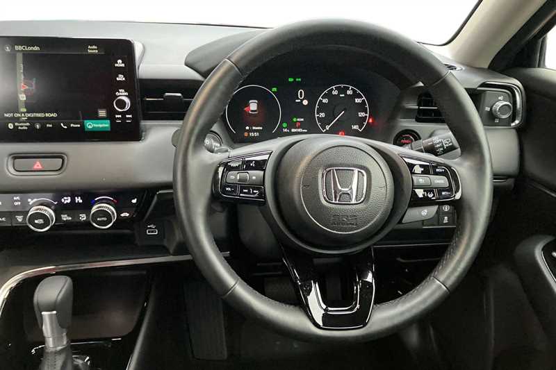 Used Honda HR-V 2023 for sale - 76717763: Photo 13
