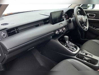 Used Honda HR-V 2023 for sale - 76717763: Photo