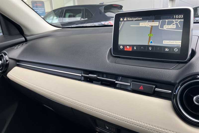 Used Mazda Mazda2 2015 for sale - 77855986: Photo 14