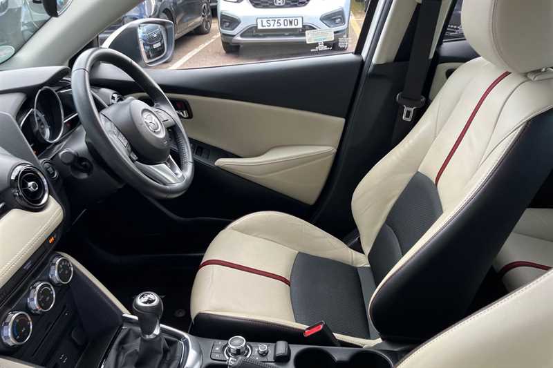 Used Mazda Mazda2 2015 for sale - 77855986: Photo 29