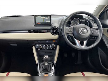 Used Mazda Mazda2 2015 for sale - 77855986: Photo