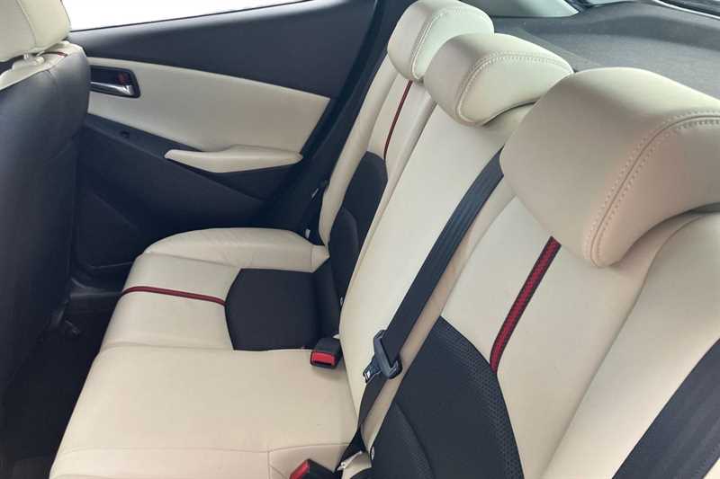 Used Mazda Mazda2 2015 for sale - 77855986: Photo 8