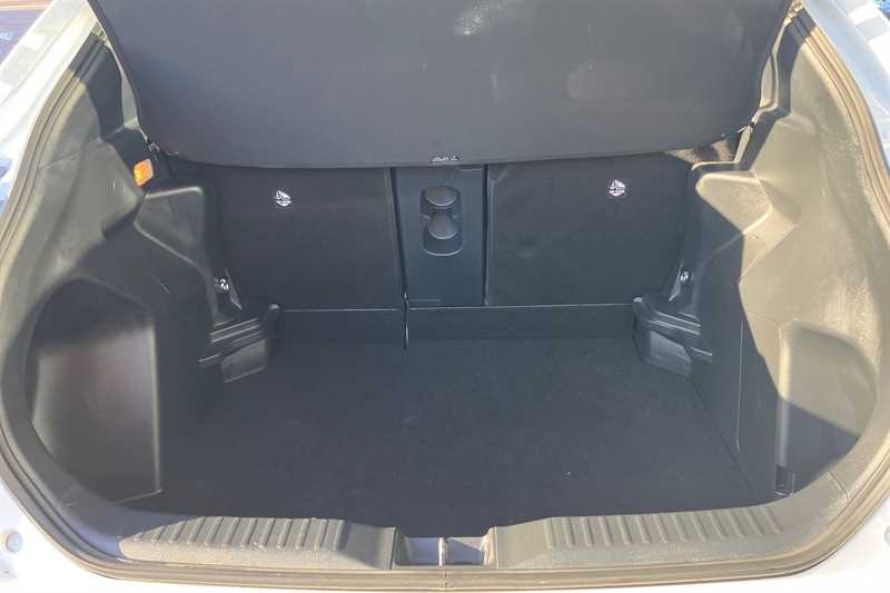 Used Toyota Yaris Cross 2023 for sale - 76705760: Photo 19