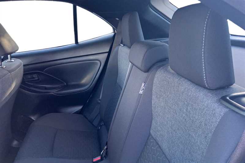 Used Toyota Yaris Cross 2023 for sale - 76705760: Photo 8