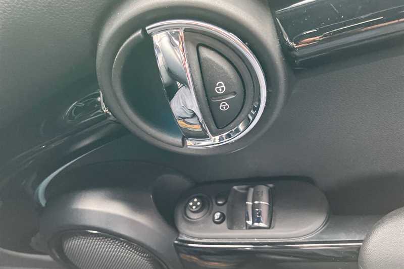 Used MINI Hatch 2023 for sale - 76191304: Photo 17