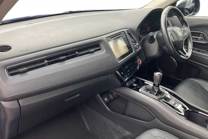 Used Honda HR-V 2019 for sale - 76191302: Photo 2