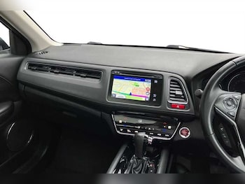 Used Honda HR-V 2018 for sale - 76328427: Photo