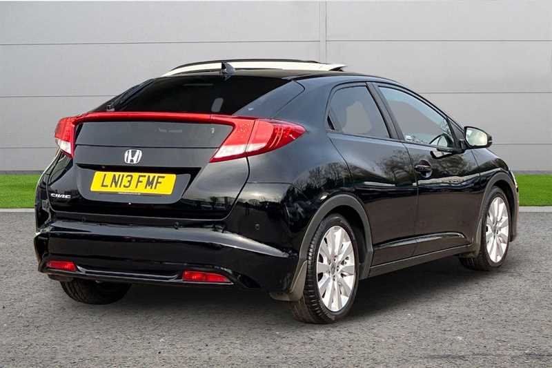 Used Honda Civic 2013 for sale - 77996825: Photo 12
