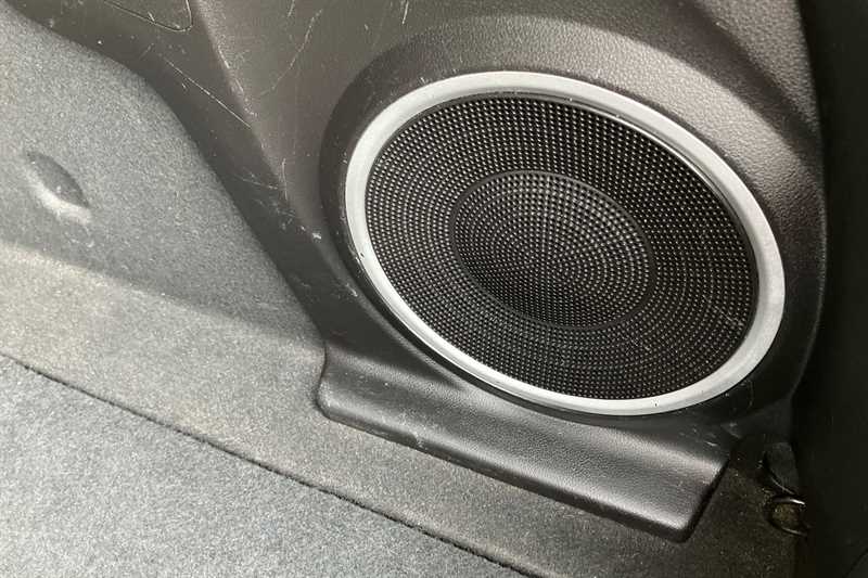 Used Honda Civic 2013 for sale - 77996825: Photo 23