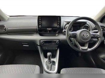 Used Toyota Yaris 2022 for sale - 76191270: Photo