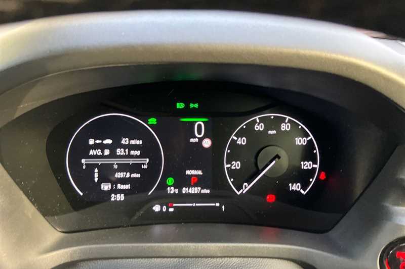 Used Honda HR-V 2023 for sale - 76954632: Photo 11