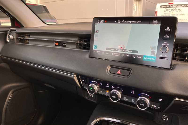 Used Honda HR-V 2023 for sale - 76954632: Photo 14