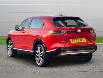 Used Honda HR-V 2023 for sale - 76954632: Photo