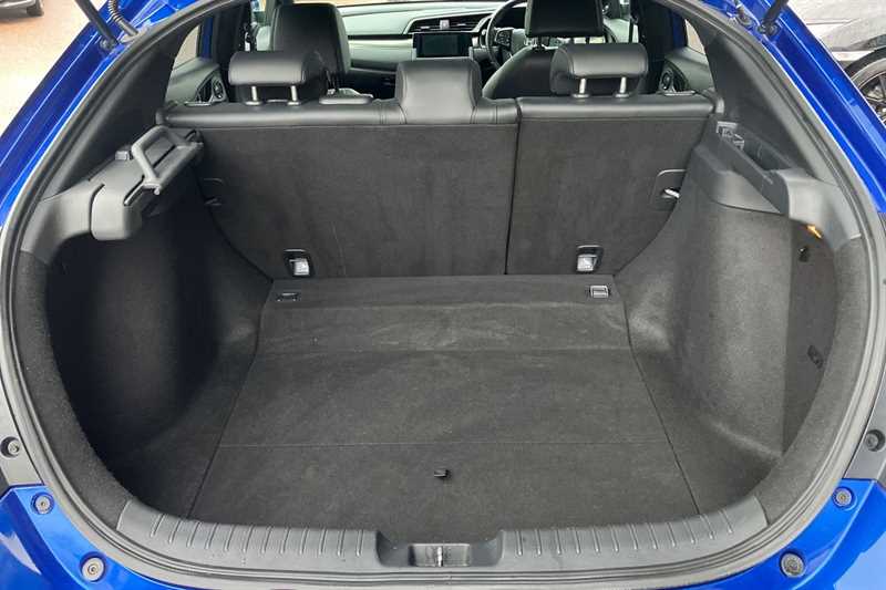 Used Honda Civic 2018 for sale - 76773593: Photo 19