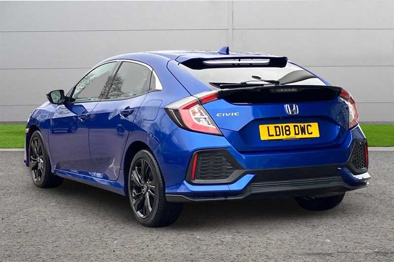 Used Honda Civic 2018 for sale - 76773593: Photo 3