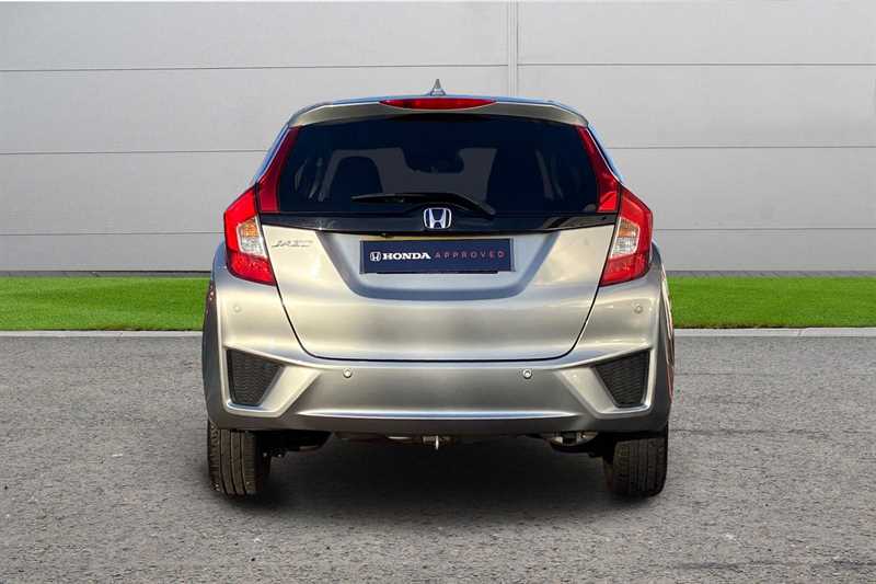 Used Honda Jazz 2016 for sale - 76351061: Photo 7