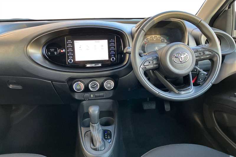 Used Toyota Aygo X 2023 for sale - 77428427: Photo 4