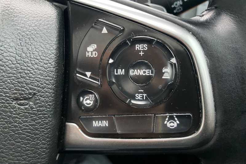 Used Honda CR-V 2018 for sale - 76804370: Photo 22