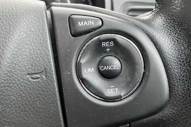 Used Honda CR-V 2018 for sale - 76705937: Photo 21