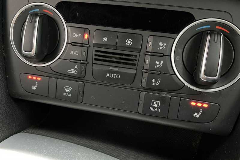 Used Audi Q3 2017 for sale - 77685925: Photo 23