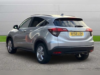 Used Honda HR-V 2018 for sale - 76501665: Photo