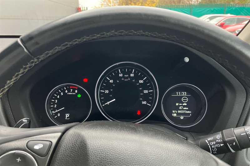 Used Honda HR-V 2018 for sale - 76552655: Photo 11