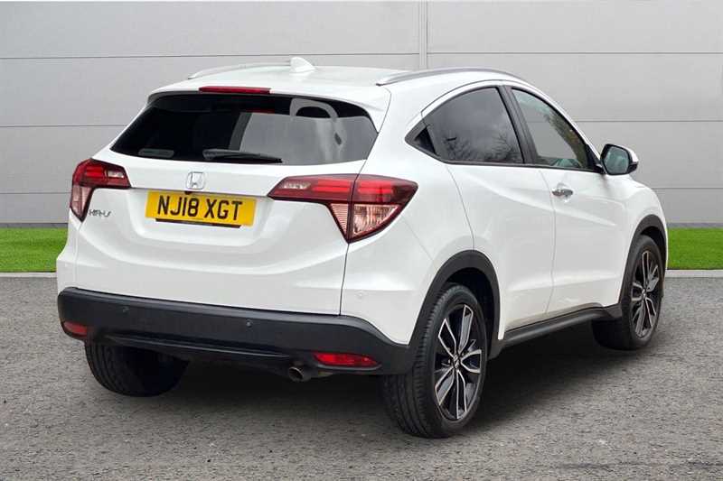 Used Honda HR-V 2018 for sale - 76552655: Photo 3