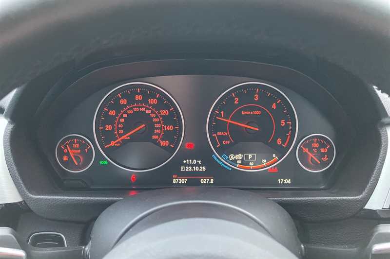 Used BMW 3 Series 2016 for sale - 76339004: Photo 11