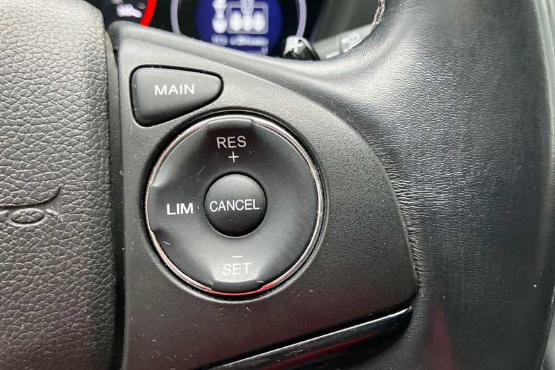 Used Honda HR-V 2020 for sale - 77648307: Photo 23