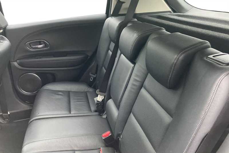 Used Honda HR-V 2020 for sale - 77648307: Photo 8