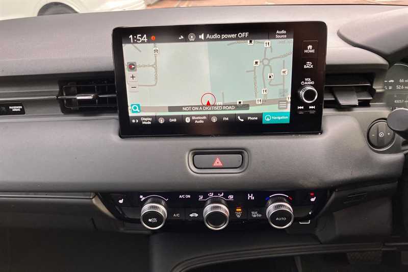 Used Honda HR-V 2023 for sale - 76523702: Photo 14