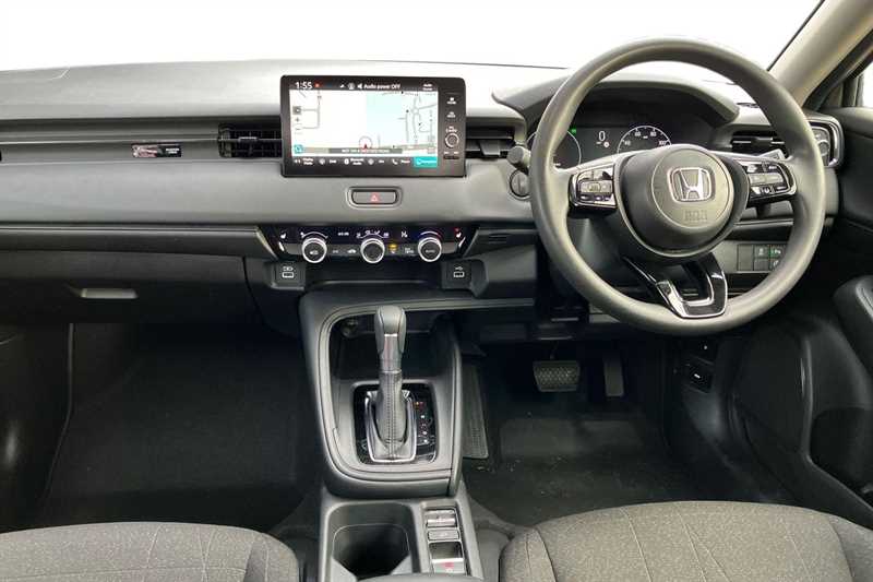 Used Honda HR-V 2023 for sale - 76523702: Photo 4