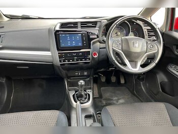 Used Honda Jazz 2018 for sale - 77972075: Photo