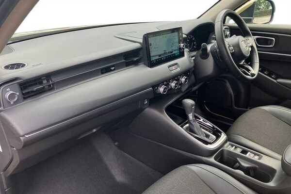Used Honda HR-V 2023 for sale - 75660561: Photo 2
