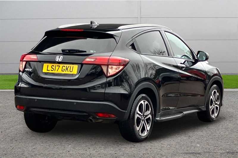 Used Honda HR-V 2017 for sale - 77648437: Photo 12