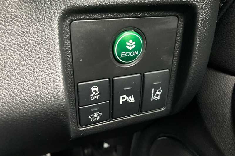 Used Honda HR-V 2017 for sale - 77648437: Photo 22