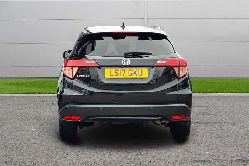 Used Honda HR-V 2017 for sale - 77648437: Photo 7