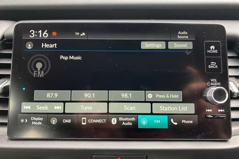 Used Honda Jazz 2022 for sale - 76087129: Photo 15