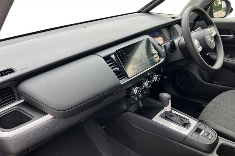 Used Honda Jazz 2022 for sale - 76087129: Photo 2